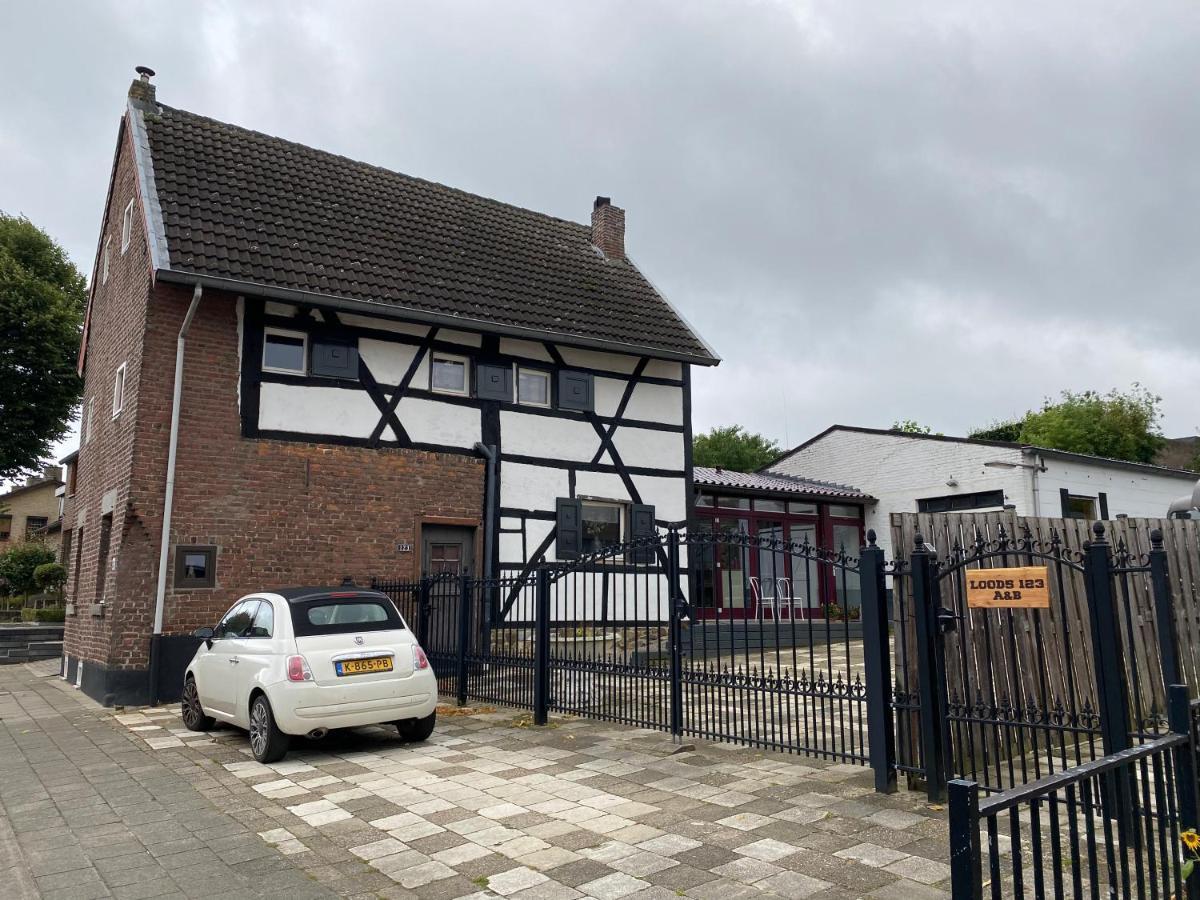 Loods 123 Bed & Kitchen Villa Landgraaf Exterior foto